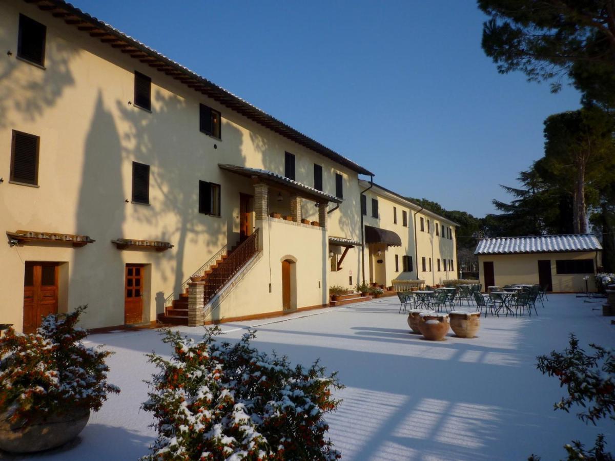Hotel La Torretta Ассізі Екстер'єр фото